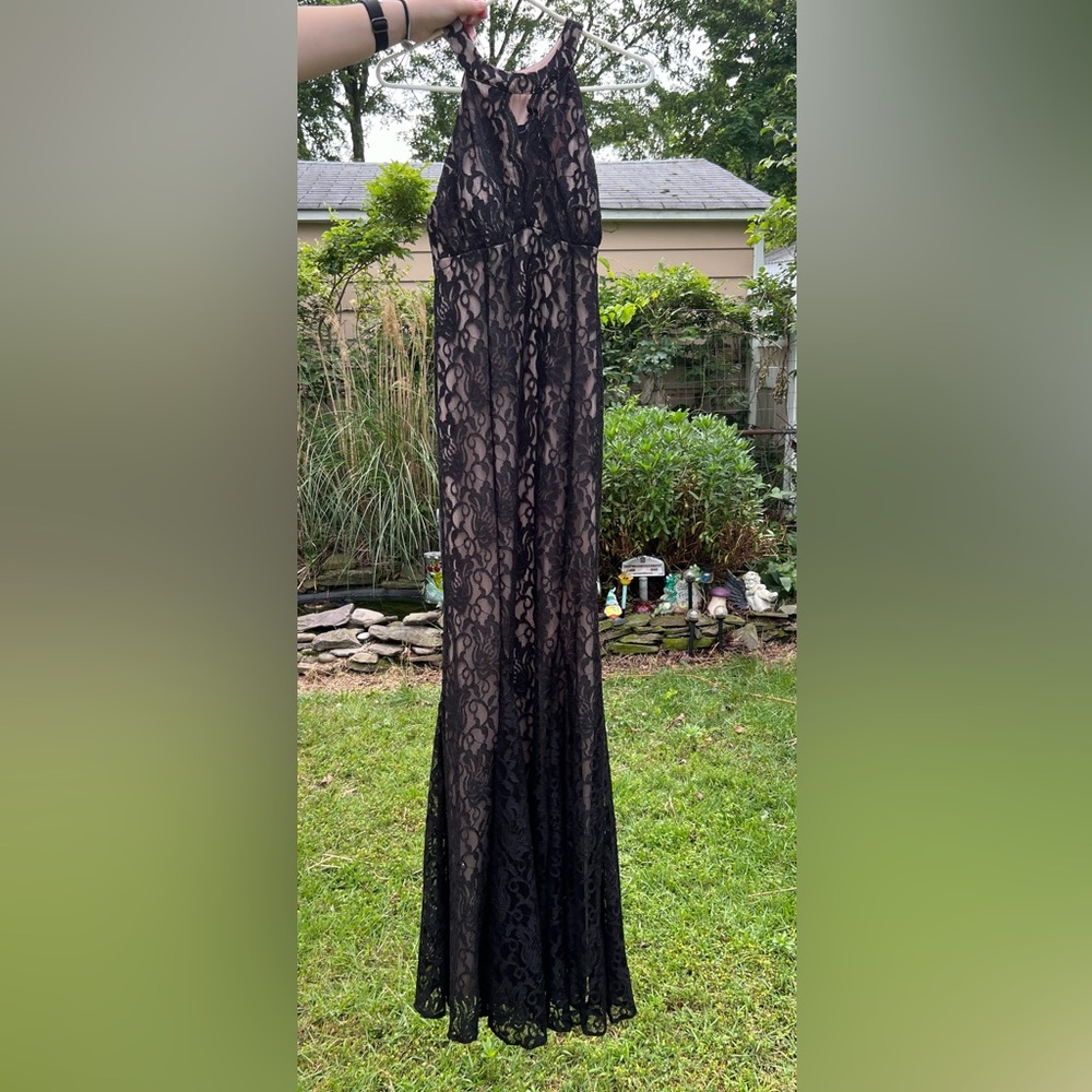 Women’s R&M gown size 12 NWT